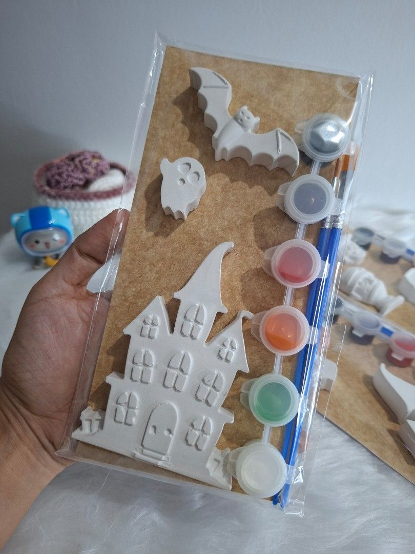 DIY Plaster Painting Kit - Halloween Theme (Category: Kids Toys) located in Paranaque City. Submitted by nickel_cesium (Listing ID 1469051579, Image 3). Description: 🎃 𝗛𝗔𝗟𝗟𝗢𝗪𝗘𝗘𝗡 𝗣𝗟𝗔𝗦𝗧𝗘𝗥 𝗣𝗔𝗜𝗡𝗧𝗜𝗡𝗚 𝗞𝗜𝗧 🎃 ​Spooky art time for kids! Complete ready-to-paint set with figures, paints, and brushes. ​Available Sets: ​🦇 𝗦𝗲𝘁 𝗔: 𝗦𝗽𝗼𝗼𝗸𝘆 𝗛𝗼𝘂𝘀𝗲, 𝗕𝗮𝘁 & 𝗠𝗶𝗻𝗶 𝗚𝗵𝗼𝘀𝘁 ​🎃 𝗦𝗲𝘁 𝗕: 𝗦𝗽𝗼𝗼𝗸𝘆 𝗛𝗼𝘂𝘀𝗲, 𝗣𝘂