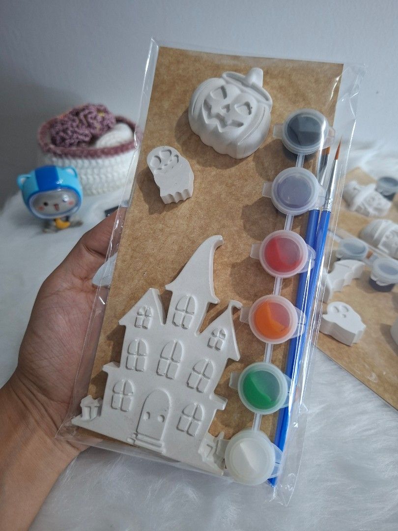 DIY Plaster Painting Kit - Halloween Theme (Category: Kids Toys) located in Paranaque City. Submitted by nickel_cesium (Listing ID 1469051579, Image 2). Description: 🎃 𝗛𝗔𝗟𝗟𝗢𝗪𝗘𝗘𝗡 𝗣𝗟𝗔𝗦𝗧𝗘𝗥 𝗣𝗔𝗜𝗡𝗧𝗜𝗡𝗚 𝗞𝗜𝗧 🎃 ​Spooky art time for kids! Complete ready-to-paint set with figures, paints, and brushes. ​Available Sets: ​🦇 𝗦𝗲𝘁 𝗔: 𝗦𝗽𝗼𝗼𝗸𝘆 𝗛𝗼𝘂𝘀𝗲, 𝗕𝗮𝘁 & 𝗠𝗶𝗻𝗶 𝗚𝗵𝗼𝘀𝘁 ​🎃 𝗦𝗲𝘁 𝗕: 𝗦𝗽𝗼𝗼𝗸𝘆 𝗛𝗼𝘂𝘀𝗲, 𝗣𝘂