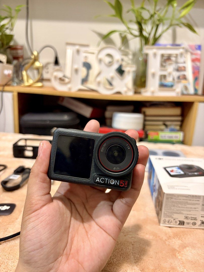 DJI Osmo Action 5 Pro Standard Combo (Category: Cameras) located in Antipolo. Submitted by itsmejah05 (Listing ID 1469135695, Image 3). Description: 🔥 FOR SALE: DJI OSMO ACTION 5 PRO 🎥📸 💯 GOOD AS NEW! BARELY USED! Selling my DJI Osmo Action 5 Pro — bought last August, barely used and still in excellent condition! ✨ ✅ Tempered glass on all screens since Day 1 ✅ 2 Helmet Mounts (1 Original + 1 Aftermarket) ✅ 1 Chin Mount ✅ Mic Adapter ✅ Hard Ca