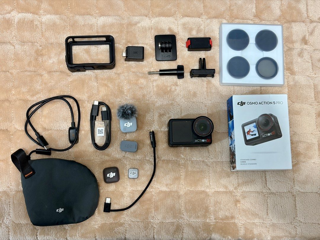 DJI Osmo Action 5 Pro Standard Combo (Category: Cameras) located in Antipolo. Submitted by itsmejah05 (Listing ID 1469135695, Image 1). Description: 🔥 FOR SALE: DJI OSMO ACTION 5 PRO 🎥📸 💯 GOOD AS NEW! BARELY USED! Selling my DJI Osmo Action 5 Pro — bought last August, barely used and still in excellent condition! ✨ ✅ Tempered glass on all screens since Day 1 ✅ 2 Helmet Mounts (1 Original + 1 Aftermarket) ✅ 1 Chin Mount ✅ Mic Adapter ✅ Hard Ca