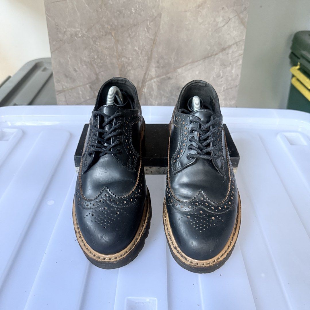 Dr. Martens Black Wingtip Brogue Size UK 3 (Category: Dress Shoes) located in Quezon City. Submitted by hervics (Listing ID 1469030158, Image 1). Description: Original Dr. Martens RFS: Decluttering .