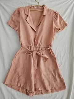 (Category: ) located in . Submitted by _pcloset (Listing ID 1469005354, Image 1). Description: .