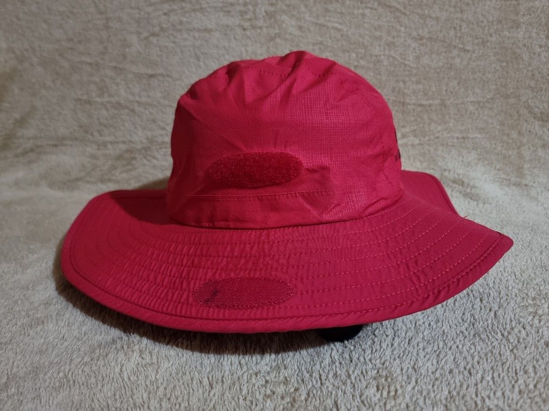 Eikowada GORE-TEX Outdoor Bucket Hat (Category: Caps & Hats) located in Imus. Submitted by aim_for_less (Listing ID 1469024939, Image 2). Description: Eikowada GORE-TEX Outdoor Bucket Hat - Brand: Eikowada - SIZE: LARGE - Color: Bright red - Material/Tech: GORE-TEX waterproof & lightweight - Features: Wide brim for sun protection - Fit: Adjustable drawstring toggle at the back - Details: Embroidered logo on the side - Ideal for: Hikes, travels, a