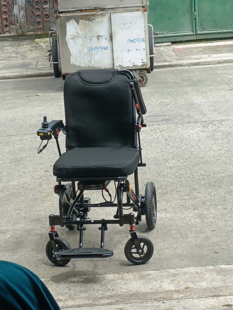 Electric remote (Category: Wheelchairs) located in Manila. Submitted by cattleyaro61723 (Listing ID 1468946014, Image 1). Description: we accept bulk orders brandnew affordable onhand negotiable good quality and condition open for pick up and delivery high quality we also sell many medical supplies call me 09268225723 cod,gcash,bank transfer lifetime time free service.