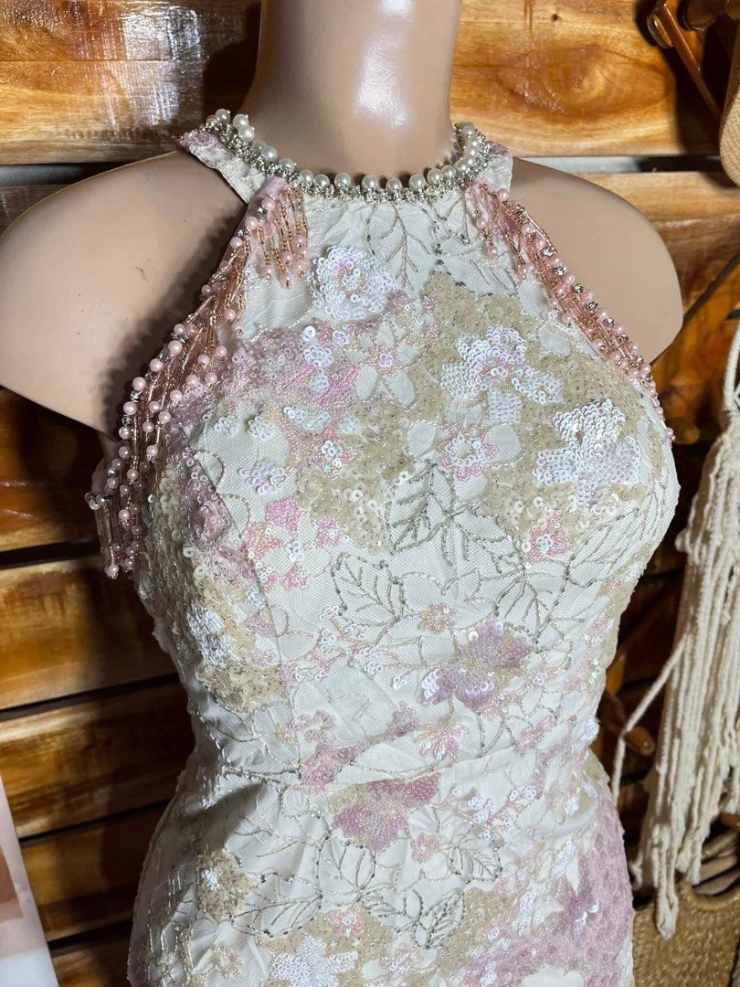 Elegant Halter Dress 🌸 (Category: Evening dresses & gowns) located in Pagadian. Submitted by angelcanzado (Listing ID 1468990021, Image 3). Description: Elegant Halter Dress 🌸 Floral Full Embroidery with sequins, pearl delicate beadwork. Excellent Condition Boutique quality as.in Prettyyy kaau Small - Medium.