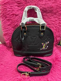 (Category: ) located in . Submitted by bloombabe_0011 (Listing ID 1469092377, Image 1). Description: .