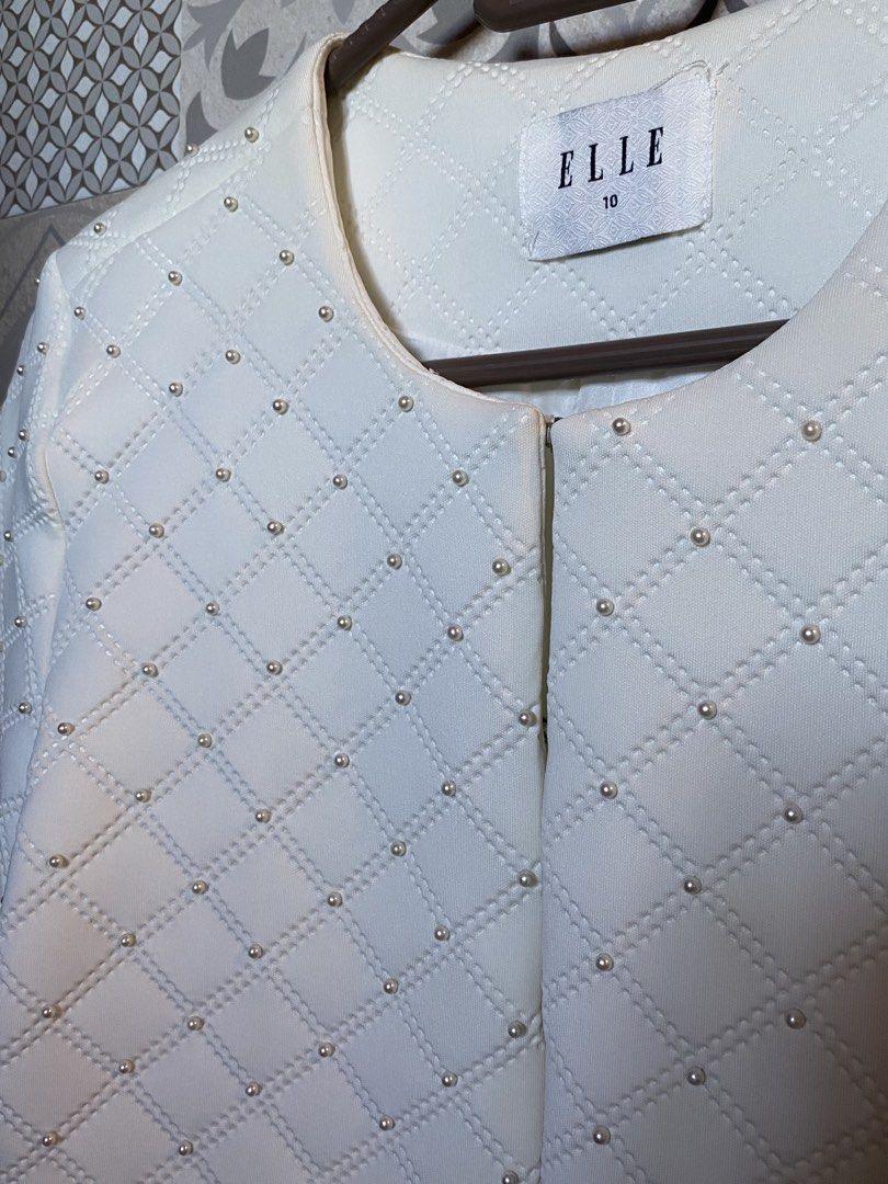 ELLE White Quilted Pearl Jacket (Category: Coats, Jackets and Outerwear) located in Tagbilaran City. Submitted by rianena (Listing ID 1468938929, Image 2). Description: .