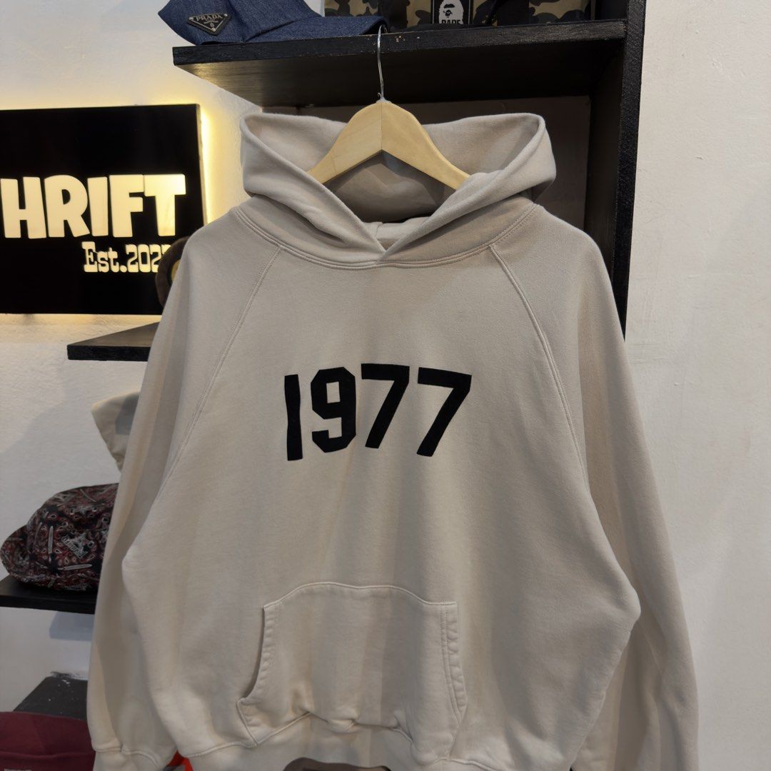 Essentials 1977 Gamusa Logo Hoodie (Category: Hoodies) located in Manila. Submitted by jerichomal82553 (Listing ID 1469049900, Image 2). Description: Essentials 1977 Gamusa Logo Hoodie 26 by 26 Good Condition Complete Tags CLAIM.