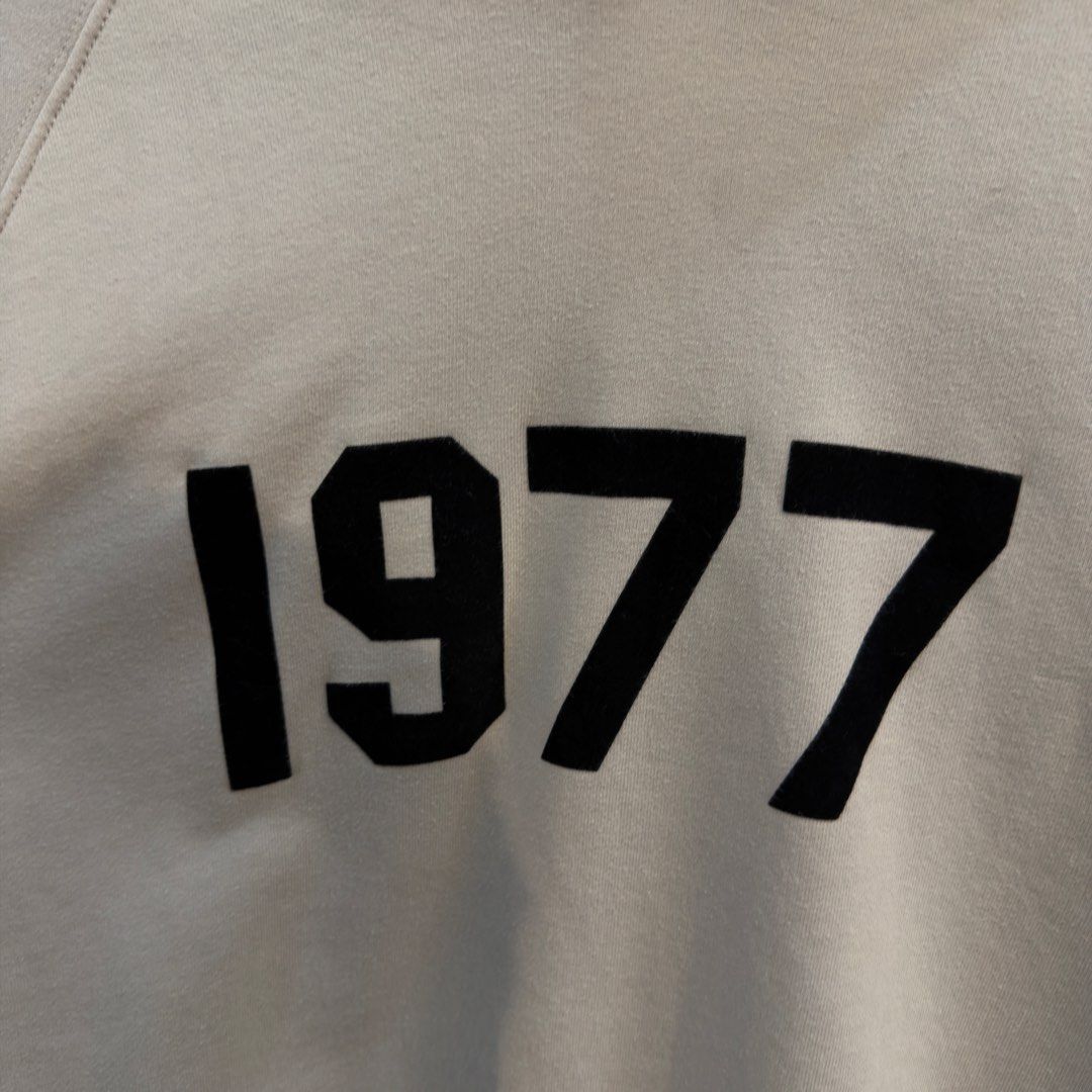 Essentials 1977 Gamusa Logo Hoodie (Category: Hoodies) located in Manila. Submitted by jerichomal82553 (Listing ID 1469049900, Image 3). Description: Essentials 1977 Gamusa Logo Hoodie 26 by 26 Good Condition Complete Tags CLAIM.