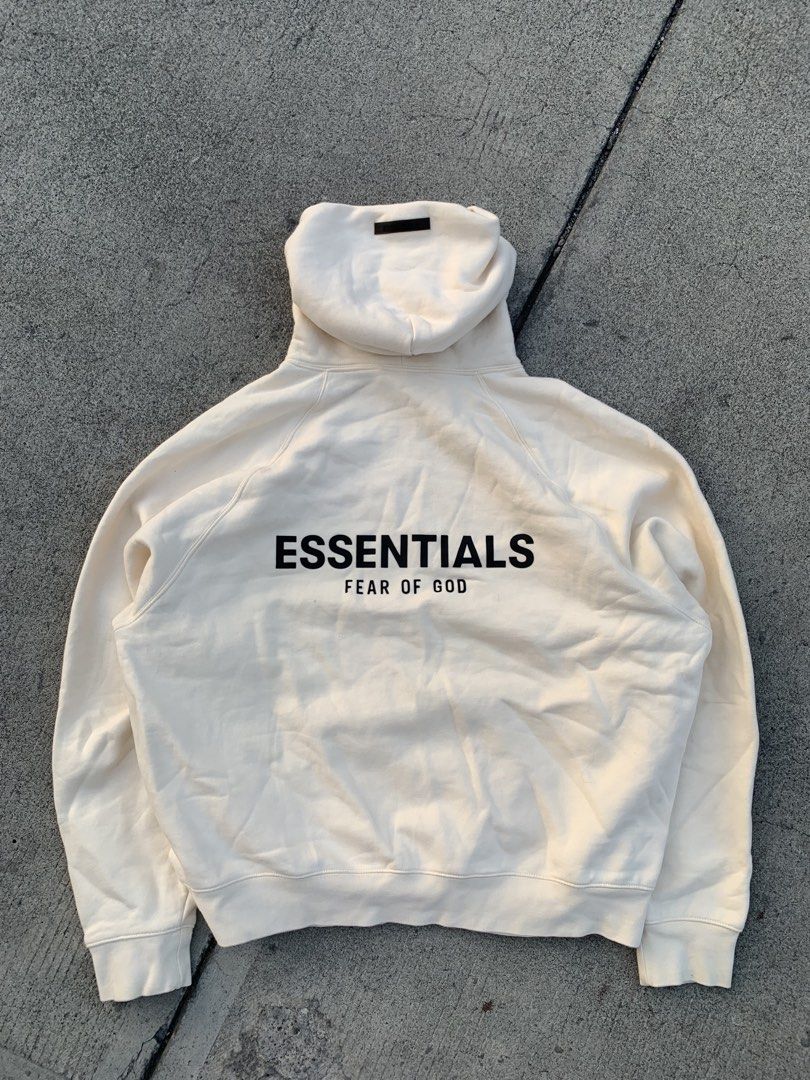 Essentials FOG (Category: Coats, Jackets and Outerwear) located in General Santos City (Dadiangas). Submitted by jancocoby (Listing ID 1469065900, Image 1). Description: Essentials FOG Size Large to XL 24x28 Color rate 9.5 Complete tags 📩📩.