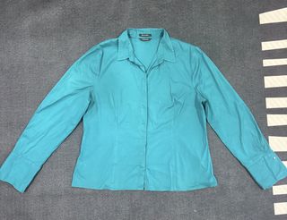 (Category: ) located in . Submitted by fast.closetfinds (Listing ID 1469024310, Image 1). Description: .