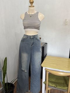 (Category: ) located in . Submitted by ennahsthriftcollection (Listing ID 1469054533, Image 1). Description: .
