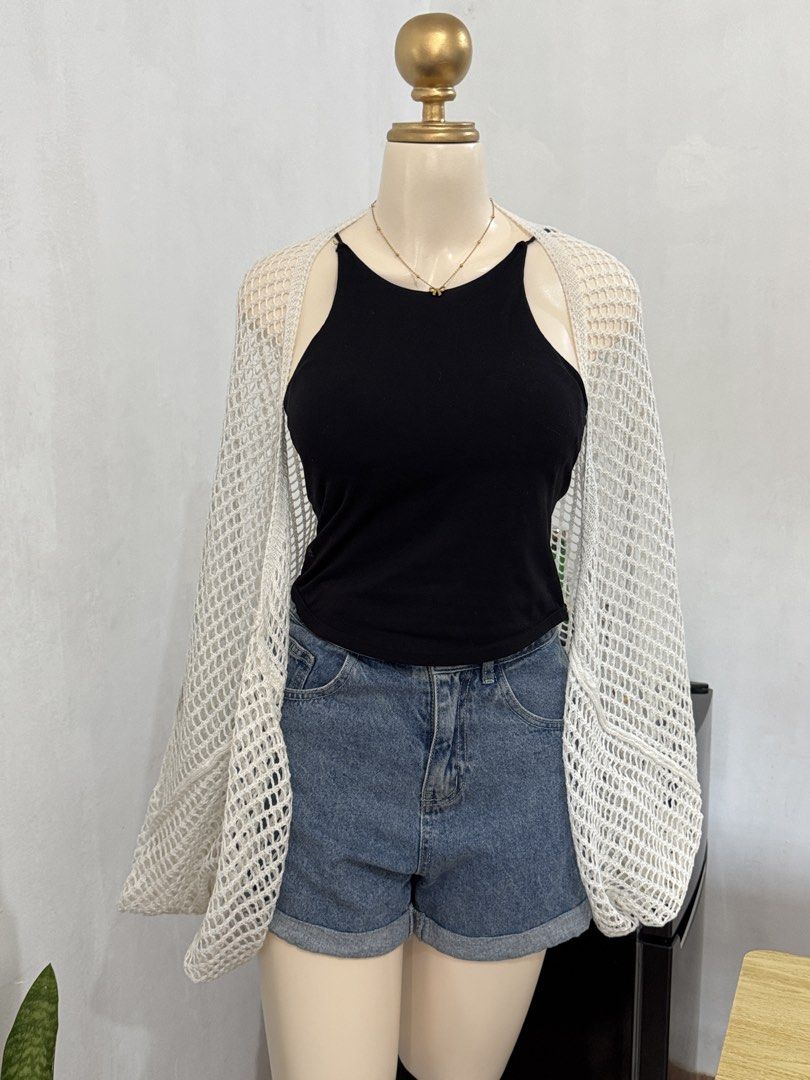 ETC LOVITO FREESIZE KNITTED CARDIGAN (Category: Bikinis & Swimsuits) located in Dasmarinas. Submitted by ennahsthriftcollection (Listing ID 1469044012, Image 3). Description: ETC LOVITO FREESIZE KNITTED CARDIGAN.