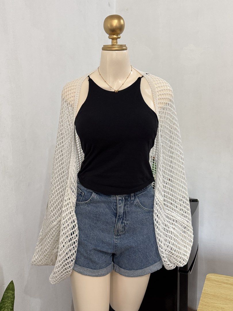 ETC LOVITO FREESIZE KNITTED CARDIGAN (Category: Bikinis & Swimsuits) located in Dasmarinas. Submitted by ennahsthriftcollection (Listing ID 1469044012, Image 2). Description: ETC LOVITO FREESIZE KNITTED CARDIGAN.