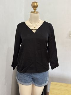 (Category: ) located in . Submitted by ennahsthriftcollection (Listing ID 1469048562, Image 1). Description: .