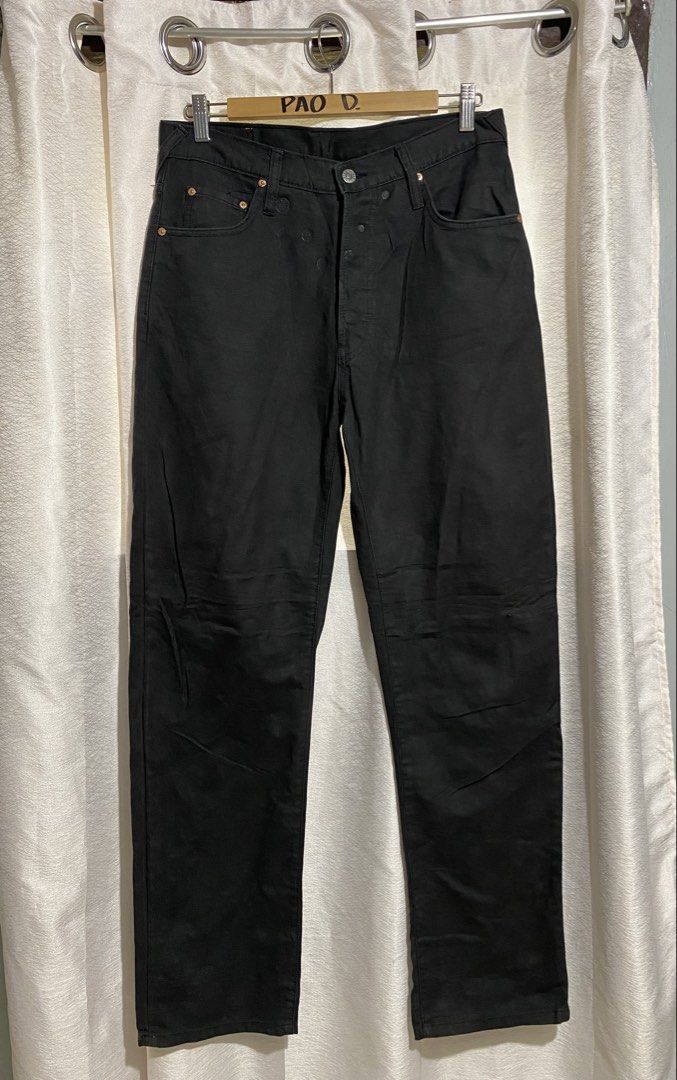 Evisu Jeans (Category: Jeans) located in Davao. Submitted by VapenDrip (Listing ID 1469062590, Image 1). Description: Evisu Jeans Waist 30 Length 43 Thigh 12 Hem 8 Excellent condition Off/legit 450+sf.