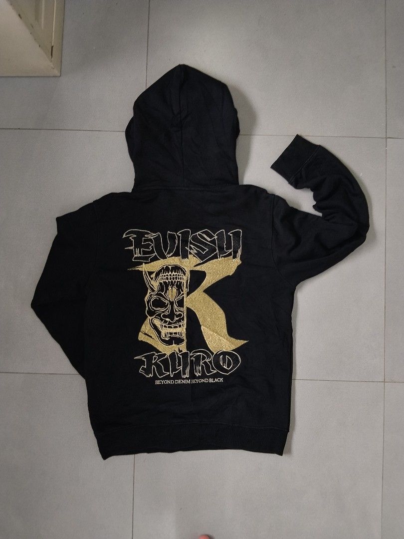 "Evisukuro Hannya Pullover Hoodie" (Category: Hoodies) located in Mandaue City. Submitted by thriftcoulture.ph (Listing ID 1469082907, Image 1). Description: "Evisukuro Hannya Pullover Hoodie" 📏DIMENSIONS:(In Inches) WIDTH: 21 / LENGTH: 27 SIZE: M on Tag CONDITION: 10/10 ISSUE: N/A.