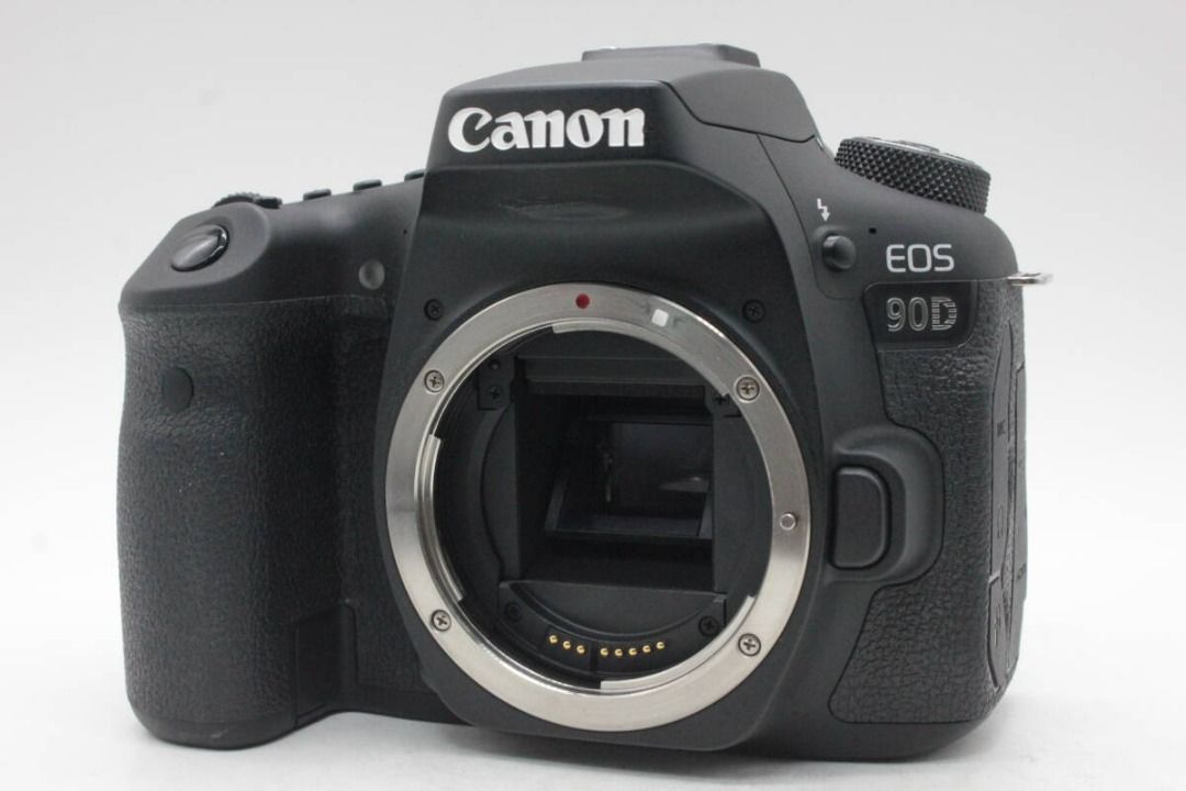 Excellent condition ★ Canon EOS 90D body (Category: Cameras) located in Caloocan City. Submitted by letao_shopping_ph (Listing ID 1468950285, Image 2). Description: [Condition] ◆Exterior The exterior is in excellent condition. There are virtually no noticeable scratches or stains, and the unit appears very clean. Please refer to the images. ◆Optics The viewfinder is clean. It offers good visibility and a clear view. The LCD screen is clean. There