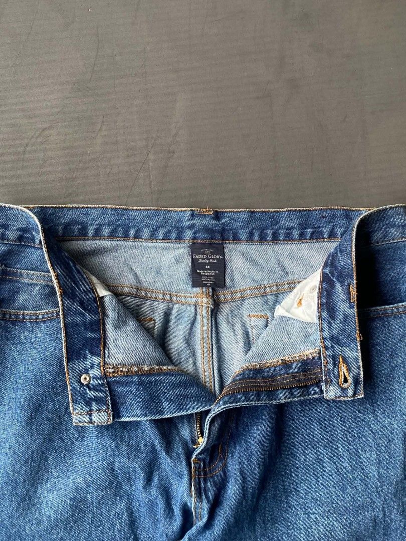 Faded Glory Denim Size 34 (Category: Shorts) located in Manila. Submitted by fastfish-11e828 (Listing ID 1469072863, Image 3). Description: Faded Glory Waist 34 Length 23 L.O 12.