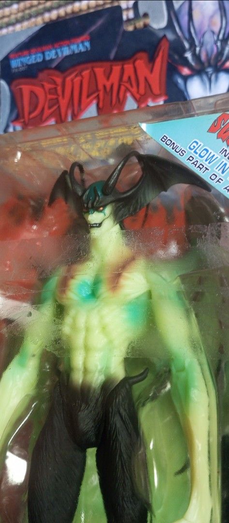 Fewture Devilman Action Figures Winged Devilman Glow in the Dark (Category: Figurines & Statues) located in Victorias. Submitted by tobylacua26871 (Listing ID 1468992235, Image 3). Description: - Authentic Fewture Winged Devilman action figure from the Dynamic Character Series - Rare Glow-in-the-Dark variant edition - Includes exclusive bonus part from the 8-figure collection and display base - Comes with original cardboard box and plastic bliste