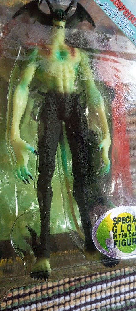 Fewture Devilman Action Figures Winged Devilman Glow in the Dark (Category: Figurines & Statues) located in Victorias. Submitted by tobylacua26871 (Listing ID 1468992235, Image 2). Description: - Authentic Fewture Winged Devilman action figure from the Dynamic Character Series - Rare Glow-in-the-Dark variant edition - Includes exclusive bonus part from the 8-figure collection and display base - Comes with original cardboard box and plastic bliste