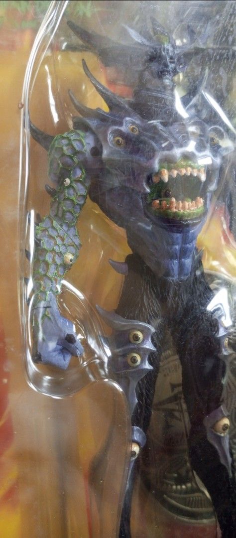 Fewture Devilman Second Series Zann Action Figure (Category: Figurines & Statues) located in Victorias. Submitted by tobylacua26871 (Listing ID 1468966248, Image 2). Description: - Item: Zann Action Figure (Fewture Devilman Second Series) - Creators: Sculpted by Tuji Oniki, original comic by Go Nagai - Features: Includes figure base and a mouth on the chest that moves with action - Series: Part of a 10-figure collection - Condition: Brand new, un