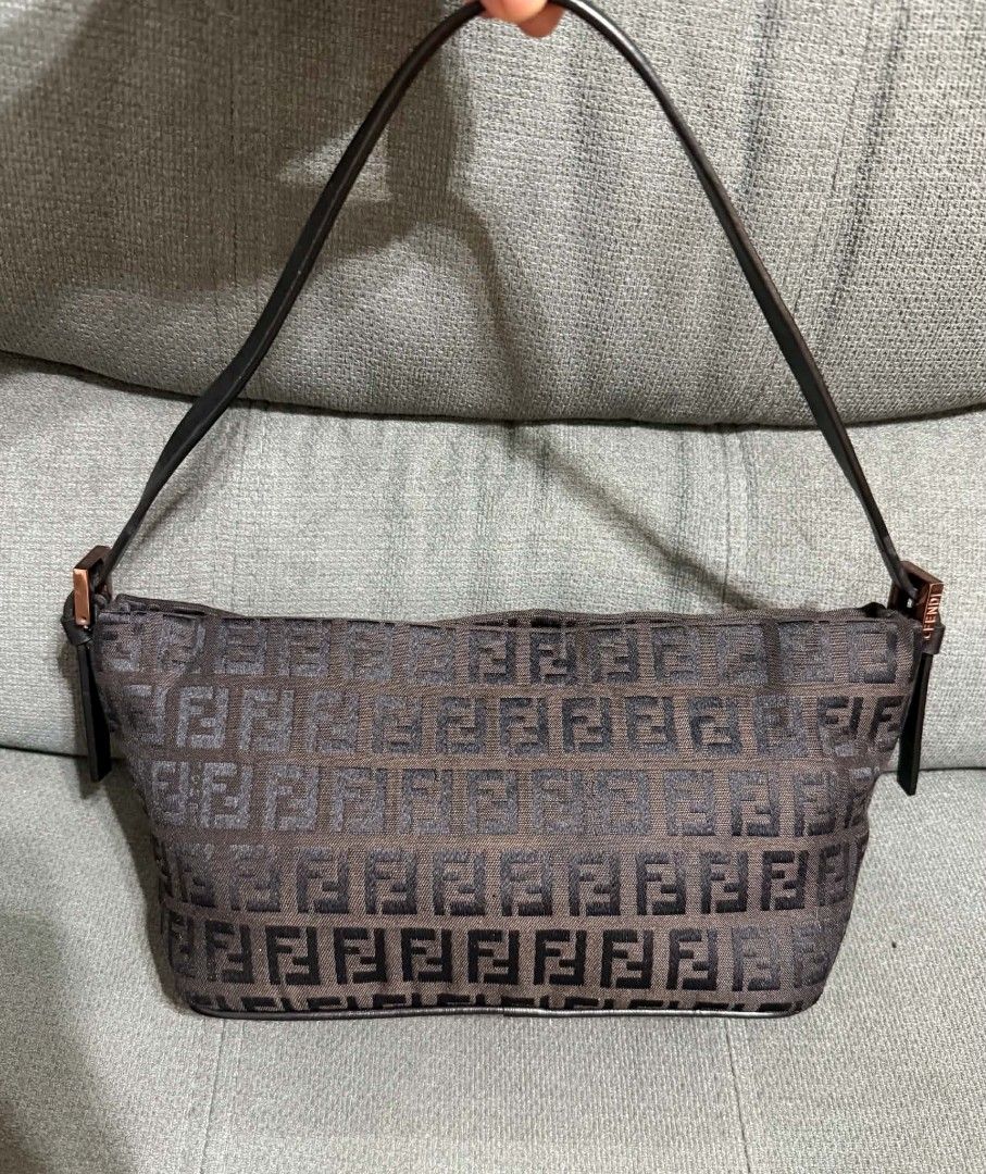 FF Mini Pochette (Category: Shoulder Bags) located in Quezon City. Submitted by luxxechic (Listing ID 1469004283, Image 2). Description: canvas material with metal plate inside looks new no issue actual photo ppsted japan preloved mop: gcash.