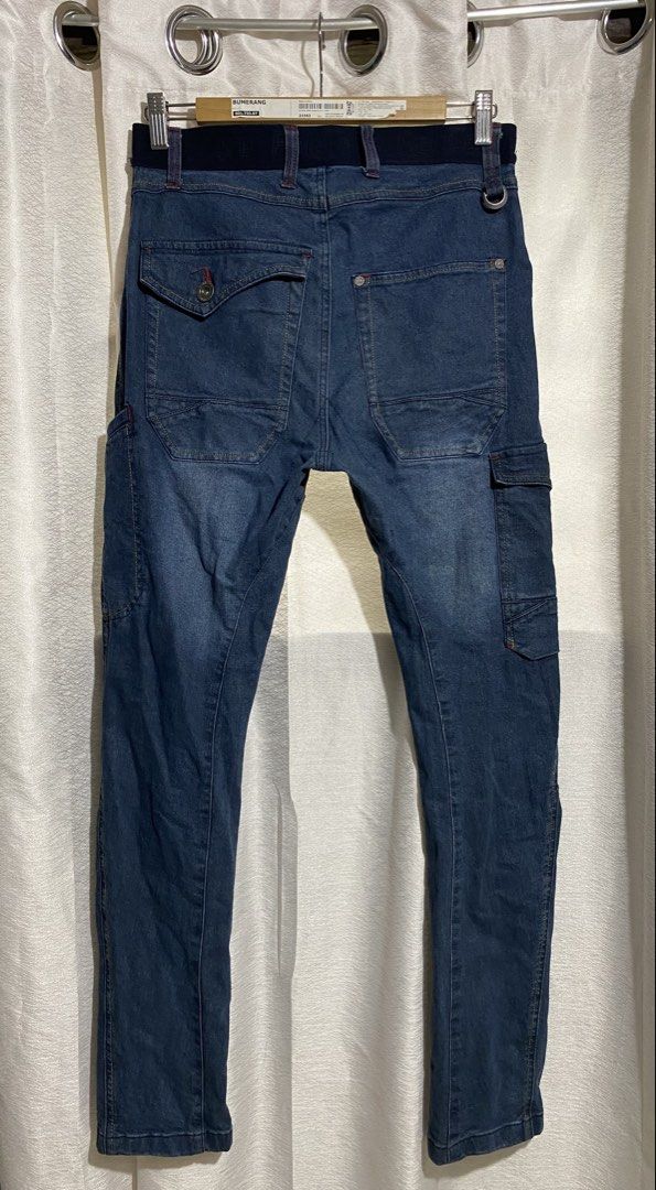 FieldCore (Workman) Stretch Utility Cargo Jeans (Category: Jeans) located in Davao. Submitted by VapenDrip (Listing ID 1469063357, Image 2). Description: FieldCore (Workman) Stretch Utility Cargo Jeans Waist 30-32 Length 41 Thigh 9 Hem 6 Excellent condition 550+sf.