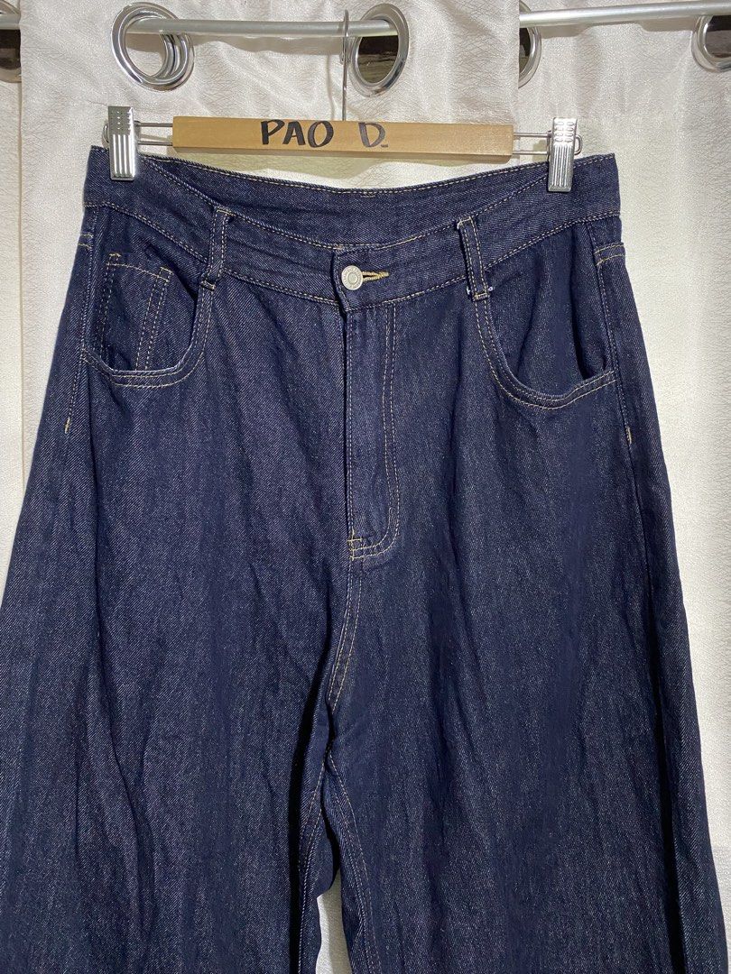 Fifty Percent Baggy Pants (Category: Jeans) located in Davao. Submitted by VapenDrip (Listing ID 1469063122, Image 3). Description: Fifty Percent Baggy Pants Waist 29-30 Length 39 Thigh 13.5 Hem 10 As new condition 400+sf.