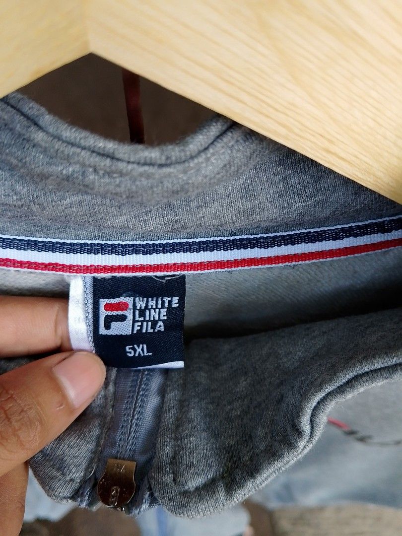 Fila Full zip track Jacket (Category: Coats, Jackets and Outerwear) located in Manila. Submitted by adinsthrift (Listing ID 1468998543, Image 3). Description: Fila Full zip Track Jacket SIZE- XL L-30 W-23 10/10 CONDI 10/10 COLOR RATE NO ISSUE! -HEAVY.