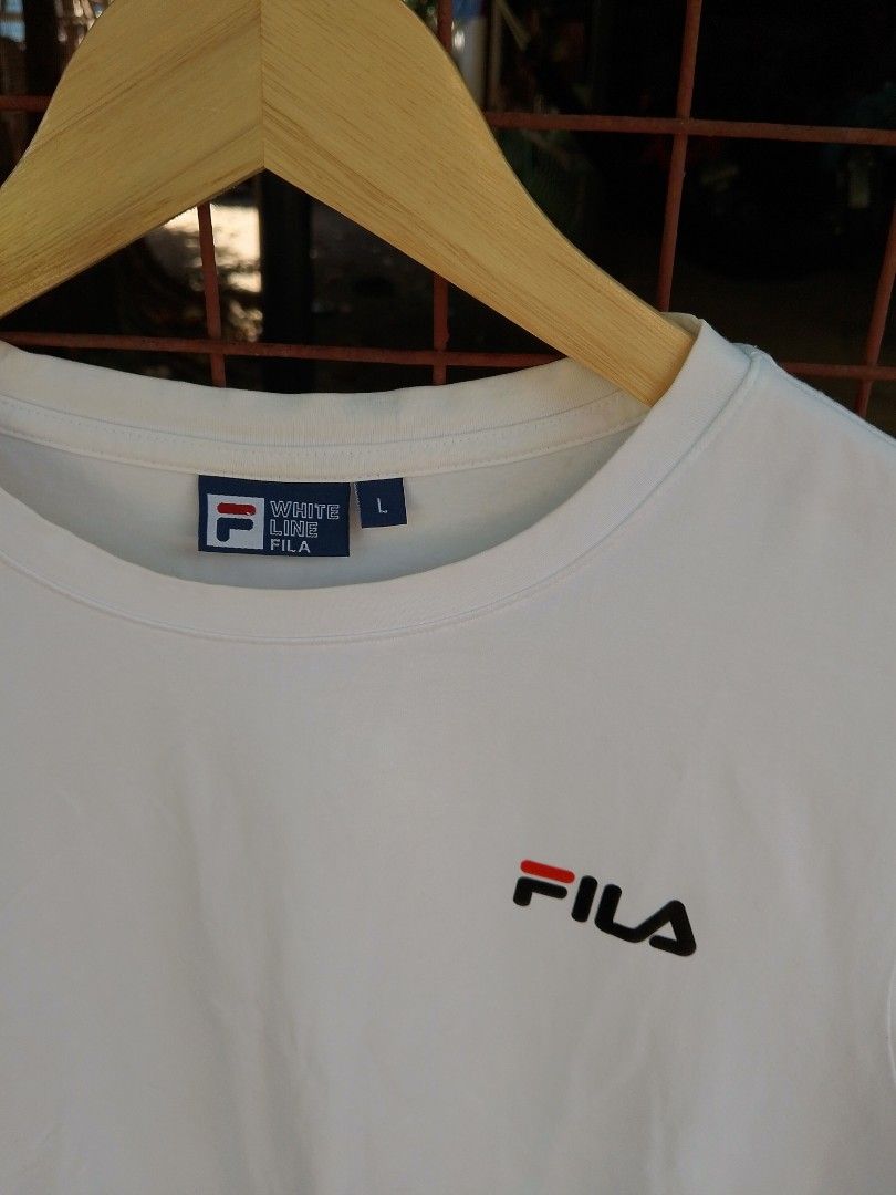 Fila Long sleeve (Category: Coats, Jackets and Outerwear) located in Manila. Submitted by adinsthrift (Listing ID 1468999952, Image 3). Description: Fila Long sleeve SIZE- L L-24 W-18.5 10/10 CONDI 10/10 COLOR RATE NO ISSUE!.
