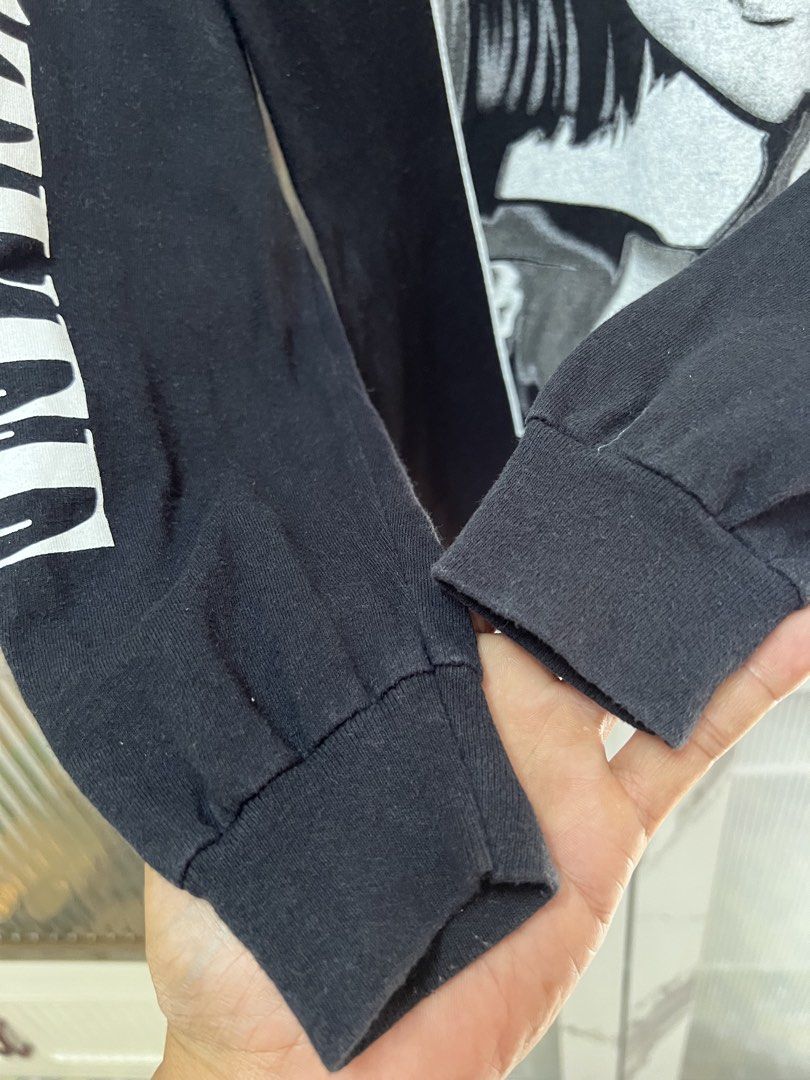 FLAGSTUFF (Category: Tshirts & Polo Shirts) located in University Utara. Submitted by edstarbundles (Listing ID 1468976976, Image 3). Description: P 19.5/L 28” Cond 8/10 Postage dfod .