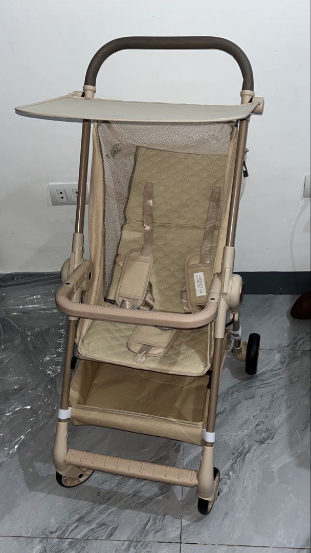 Foldable Stroller (Category: Strollers) located in Munoz. Submitted by jaicc (Listing ID 1469115308, Image 1). Description: Brand new Loc Munoz, N.E Can drop off Munoz- Talavera LP 1,200 .