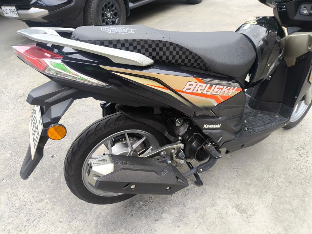 for sale (Category: Announcements) located in Manila. Submitted by khenkinkinkin22 (Listing ID 1469080406, Image 3). Description: low Odo, 1rst owner, .