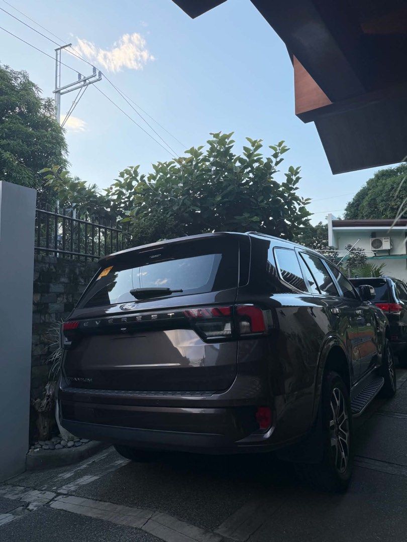 Ford Everest (Category: Used Cars) located in Manila. Submitted by eamochoa (Listing ID 1468934420, Image 3). Description: Helping out a friend selling their car! 2024 Ford Everest Titanium Plus 2x4 - Equinox Bronze - Fuel type diesel - 24,XXX km - Casa maintained - Registered until 1/2027 - Monday coding 1.9M negotiable PM for inquiries so I can connect you to seller!.