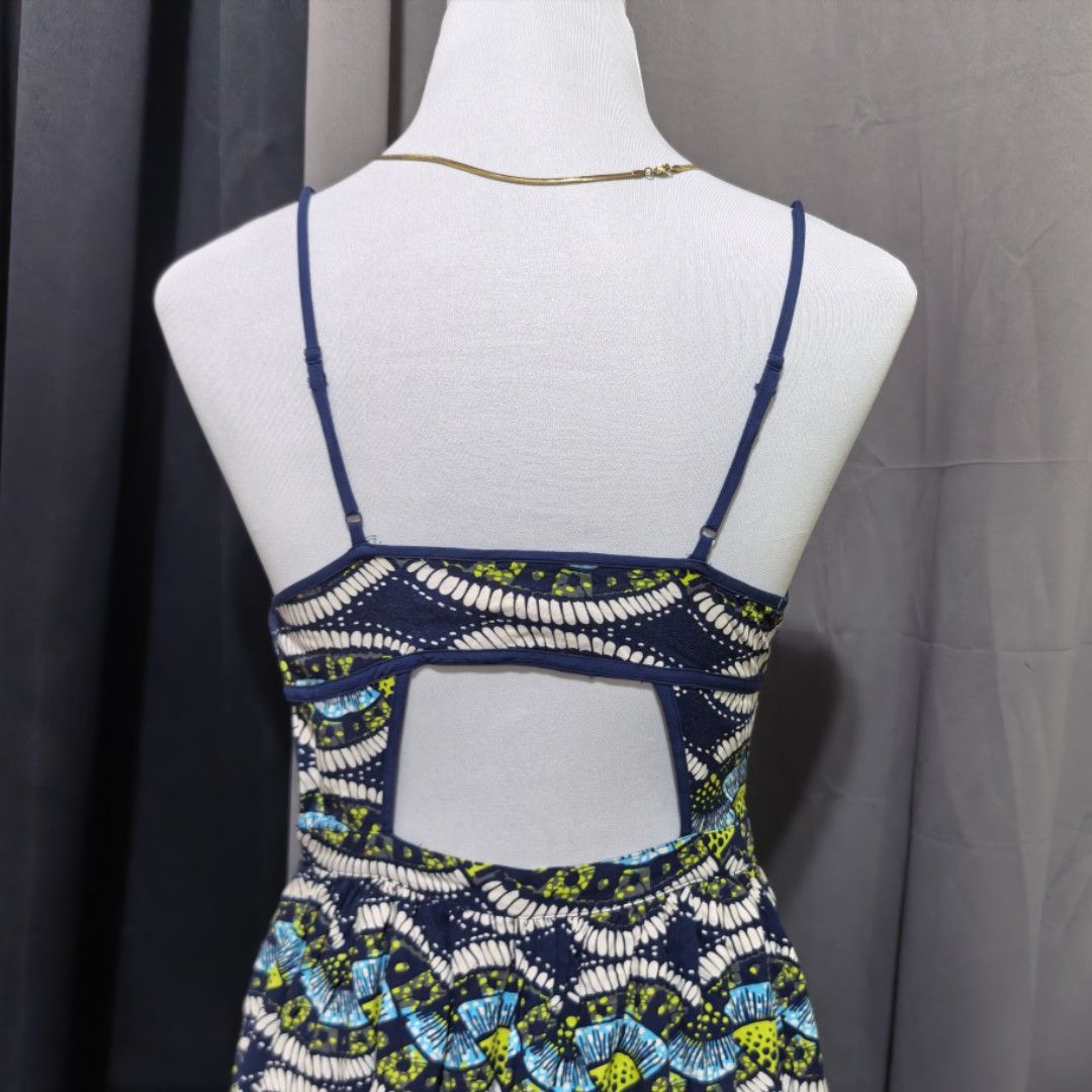 Forever 21 (Category: Dresses) located in Davao. Submitted by threadelle_davao (Listing ID 1469157326, Image 2). Description: Used twice - still in good condition 👉🏻 We ship nationwide via J&T or LBC 👉🏻 Payment first basis 👉🏻 Delivery via Grab or Maxim for Davao buyers 👉🏻 Gcash - Maya wallet - Bank transfer only.