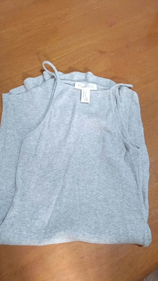 Forever 21 Stretchable Fitted Dress : small, very good condition Php80. (Category: Dresses) located in Taytay. Submitted by houseofcut11763 (Listing ID 1469158742, Image 2). Description: Forever 21 Stretchable Fitted Dress : small, very good condition Php80..