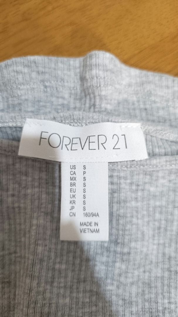 Forever 21 Stretchable Fitted Dress : small, very good condition Php80. (Category: Dresses) located in Taytay. Submitted by houseofcut11763 (Listing ID 1469158742, Image 3). Description: Forever 21 Stretchable Fitted Dress : small, very good condition Php80..