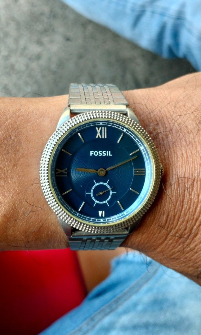 Fossil blue Dial Quartz, style Patek Philippe (Category: Men's Watches) located in San Jose. Submitted by lenlorie3649 (Listing ID 1468936482, Image 1). Description: Fossil blue Dial Quartz Style Patek Philippe.
