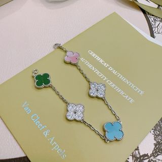 （分類：）位於 。 由 glintstudio 提交（商品編號 1468982752，圖片 1）。簡介： 。