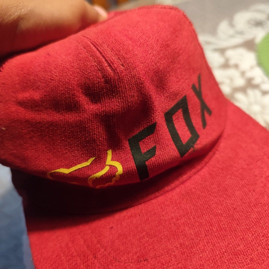 Fox RacingTrucker Youth Size (Category: Caps & Hats) located in Manila. Submitted by buyybustt (Listing ID 1469060529, Image 2). Description: Need re Shape 10/10 Condition Color May Vary Due to Lighting Dm.