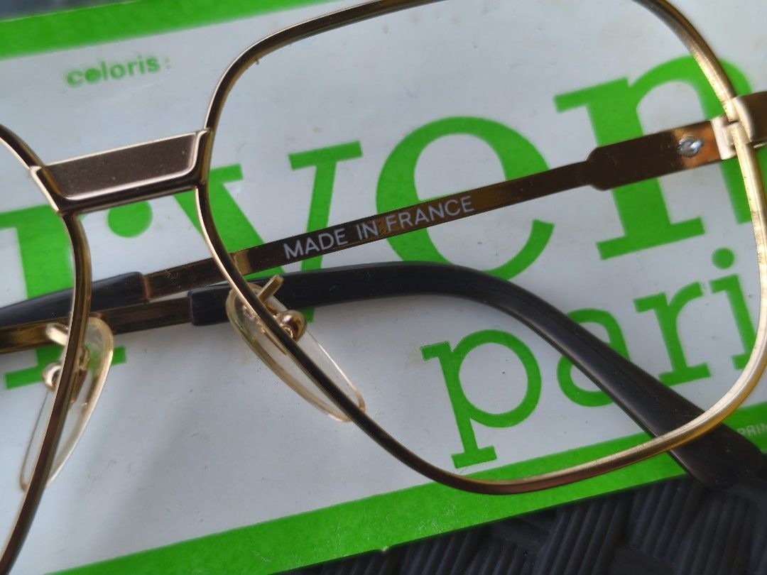 FRANCE Carven Frame (Category: Sunglasses & Eyewear) located in Muntinlupa City. Submitted by prime_finder (Listing ID 1469024812, Image 2). Description: Carven made in FRANCE New Old Stock refer to pictures for details 3k.