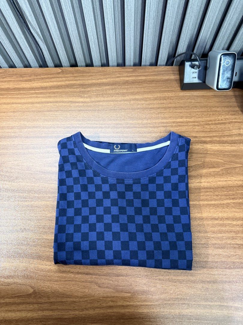 Fred Perry (Category: Activewear) located in Bulacan. Submitted by jomar_0705 (Listing ID 1468960583, Image 1). Description: Fred Perry Large on tag W22 L28 Excellent No issue.