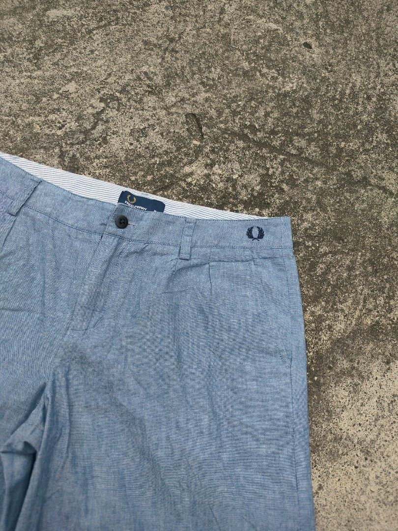 Fred Perry Walk Short (Category: Shorts) located in Midsayap. Submitted by rogeandrei29987 (Listing ID 1469107843, Image 1). Description: 📌Fred Perry Short •M on tag •30-32 waist, 18.5 length, 11 LO •10/10 cr •No issue/As New MOP: Gcash Courier✈️: J&T Unli vouch/Vc with item Loc: Kabacan, North Cotabato❤️ .