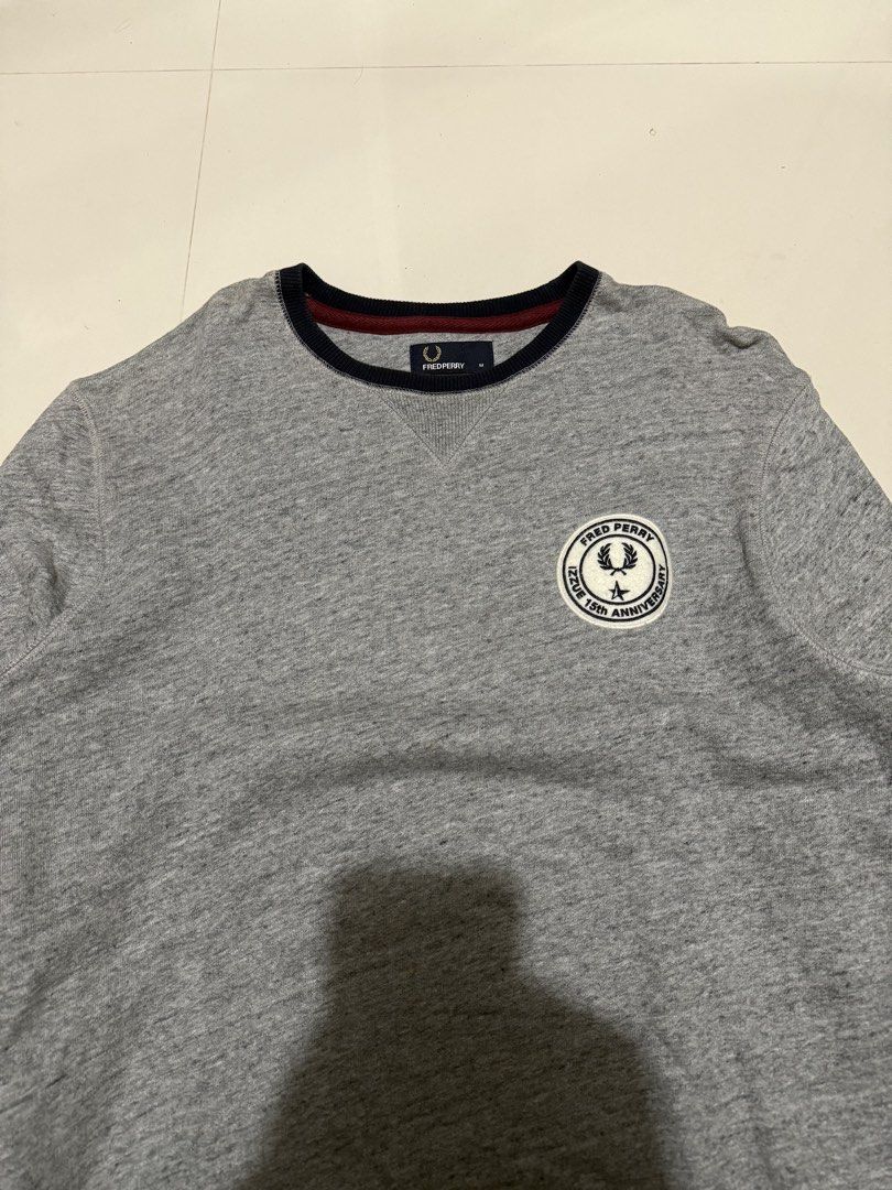Fred perry x Izzue crewneck (Category: Coats, Jackets and Outerwear) located in Dagupan City. Submitted by lwkythrft (Listing ID 1469000772, Image 2). Description: Fred perry x Izzue crewneck Medium Legit 💯 Excellent condition 1,200 .