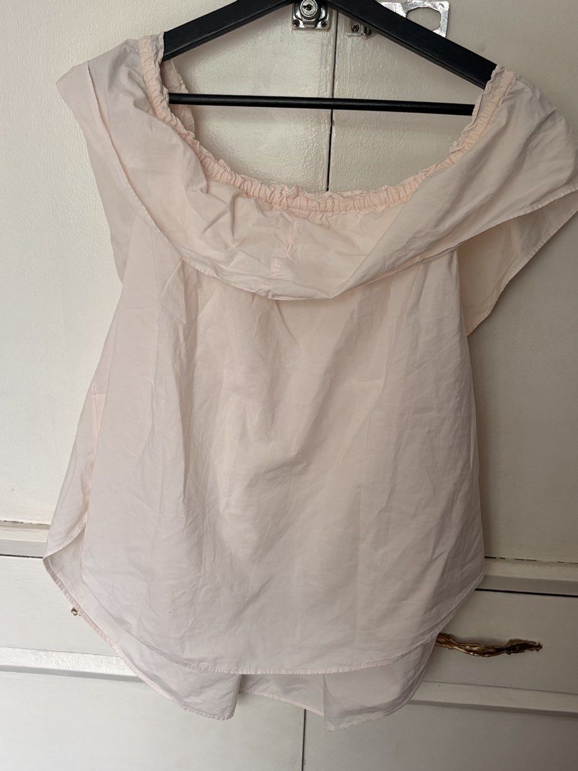 Free People Blush Pink Top (Category: Sleeveless) located in Quezon City. Submitted by gringottsss (Listing ID 1468952527, Image 3). Description: Tag says but will fit up to XL.