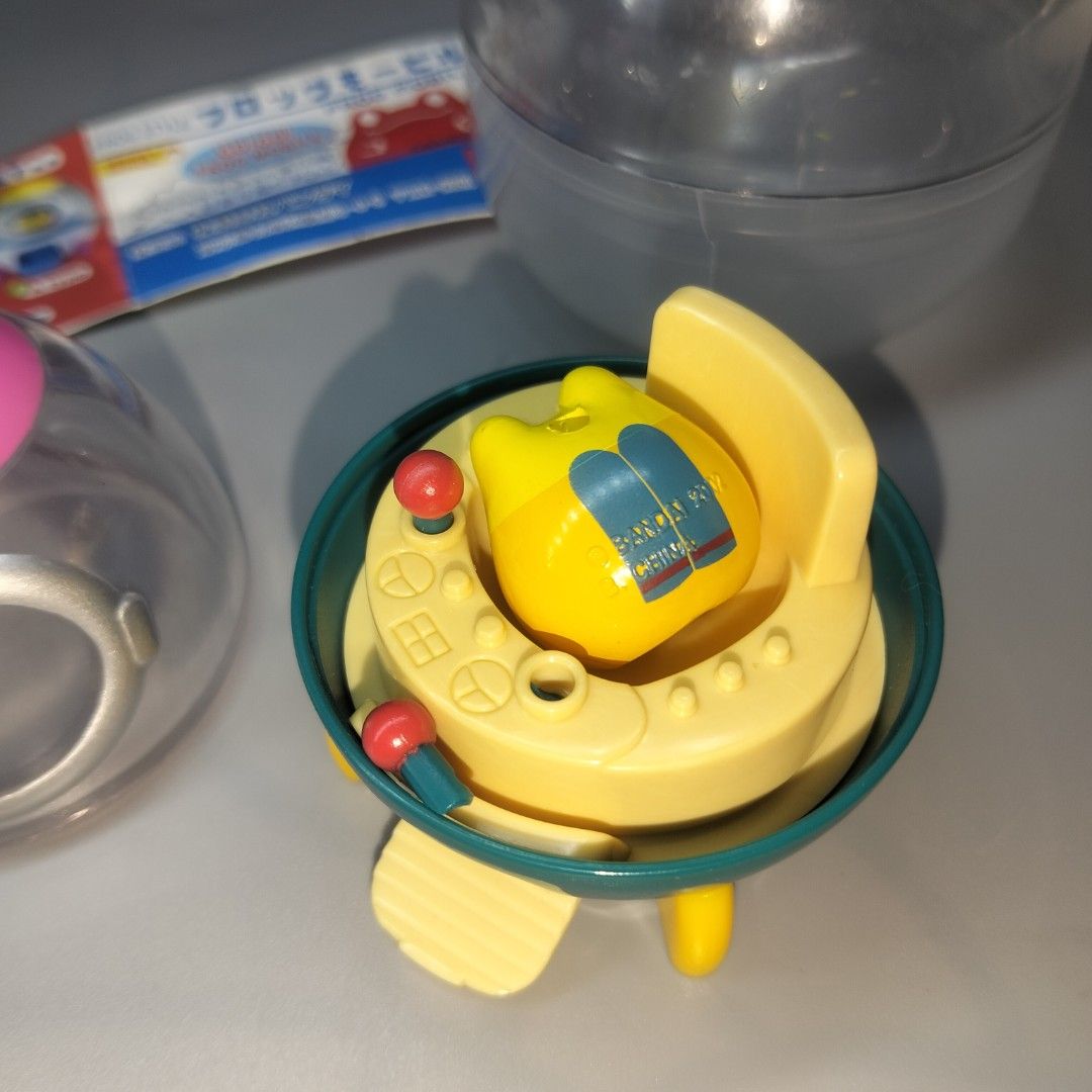 FROG STYLE ROCKET 2002-2006 (Category: Vintage Collectibles) located in Manila. Submitted by ramiafern (Listing ID 1468941267, Image 3). Description: FROG STYLE COLLECTION - with gashapon ball and mini paper - as is sa controller pero pwede pa madikitan San Mateo Rizal J& express Gcash.