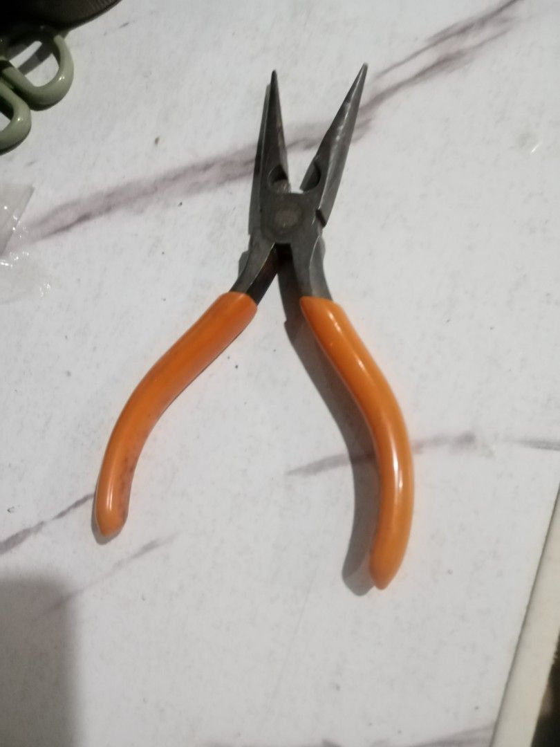 Fujitaka brand cutter plier (Category: Home Improvement Tools & Accessories) located in Caloocan City. Submitted by 4kidsstore (Listing ID 1469087270, Image 2). Description: .