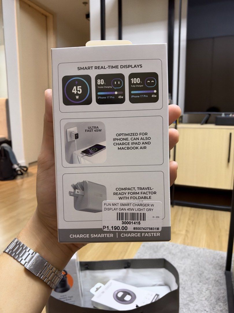 Function101 45W Charger with Smart Display (Category: Chargers) located in Manila. Submitted by machupapi_mnl (Listing ID 1469092601, Image 2). Description: .