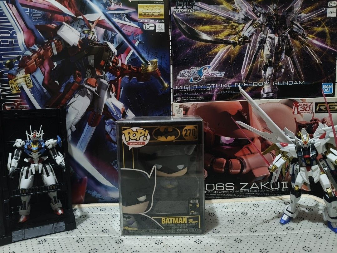 #270 BATMAN 80TH ANNIVERSARY (FIRST APPEARANCE) (Category: Figurines & Statues) located in Marikina City. Submitted by iamkurbiii (Listing ID 1468977024, Image 1). Description: CONDITION: 9.5/10 Never Out Of Box/MIB WITH BOSS PROTECTOR BOX MODE OF PAYMENT - GCASH - GO TYME - BDO.